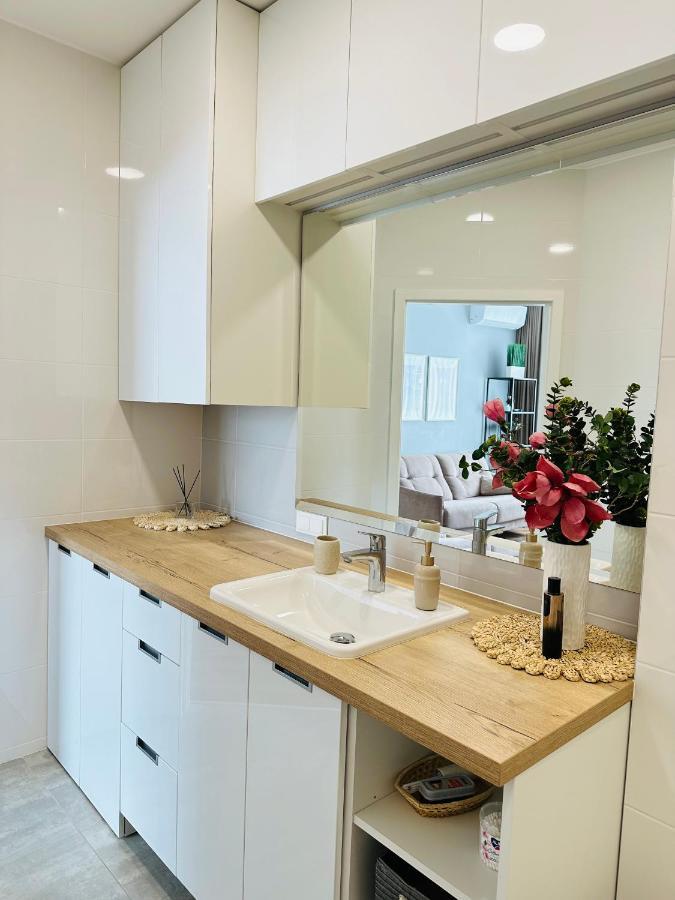Butas Paciame Siauliu Miesto Centre Apartman Šiauliai Kültér fotó