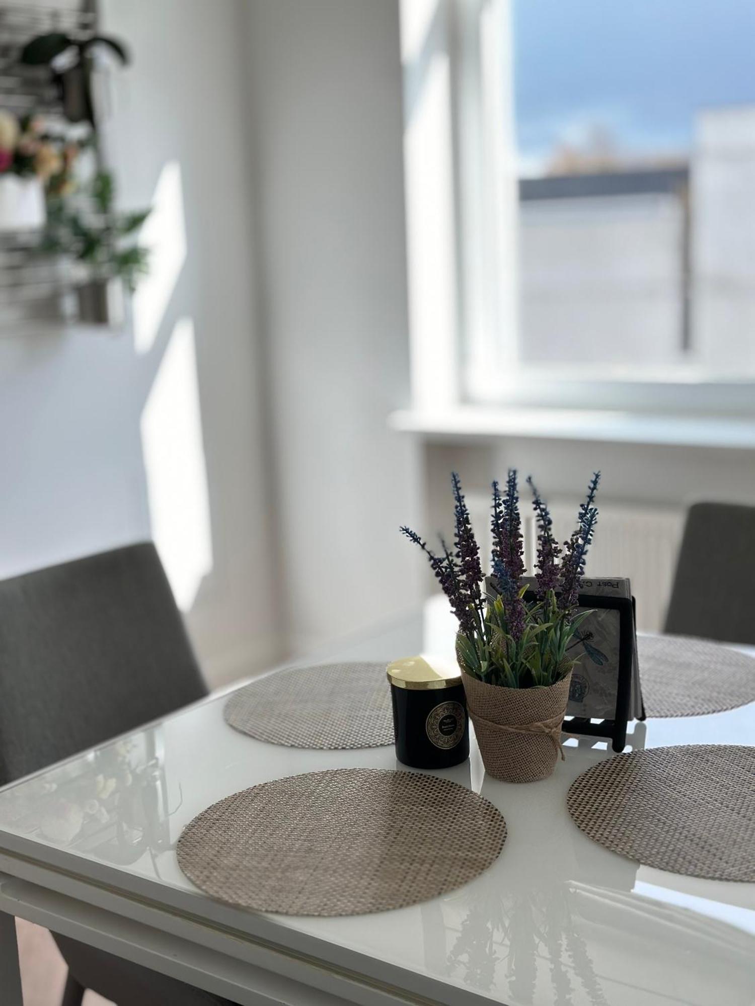 Butas Paciame Siauliu Miesto Centre Apartman Šiauliai Kültér fotó